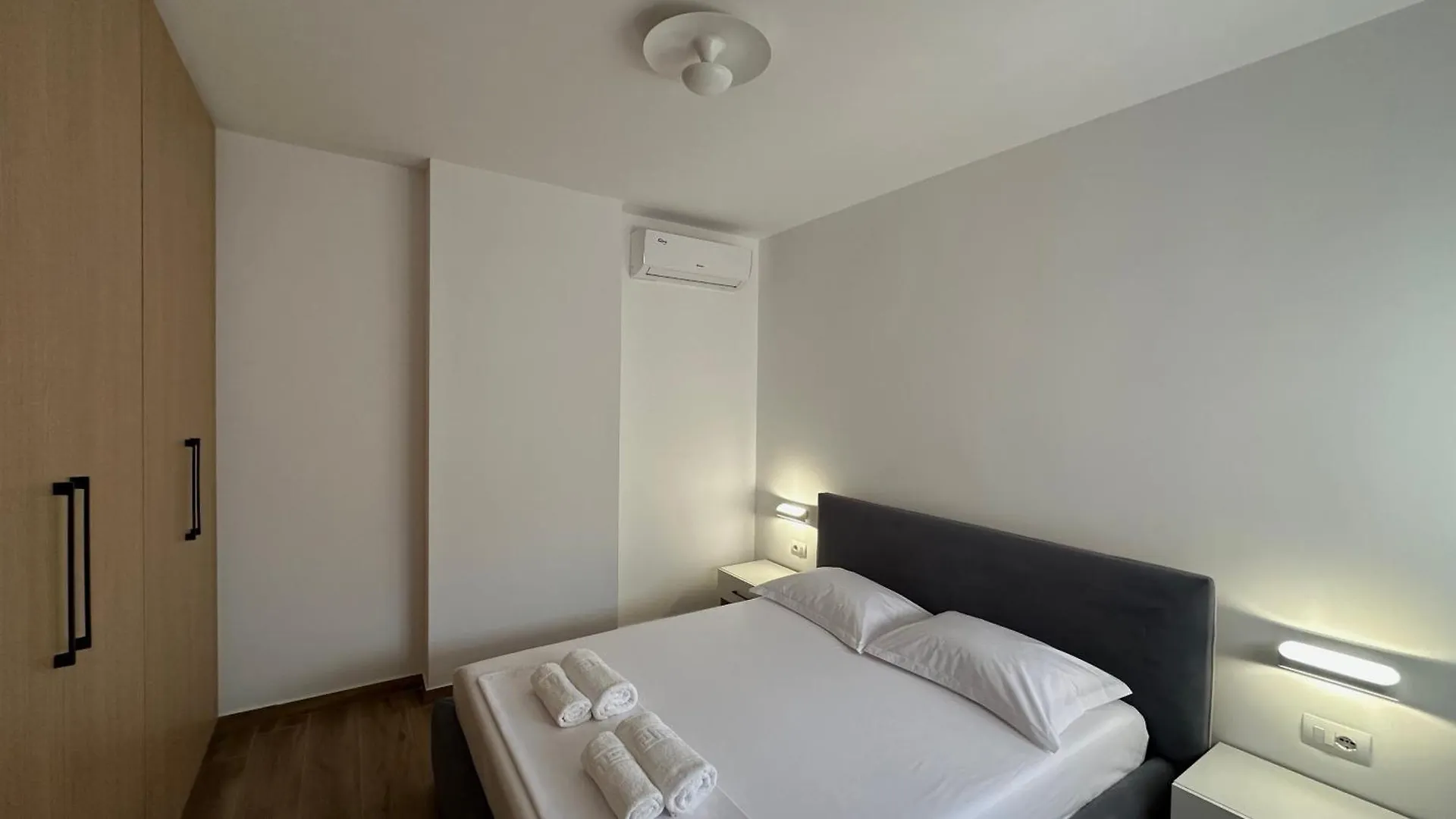 Aria'S Apartment - City Center Sarande Albania