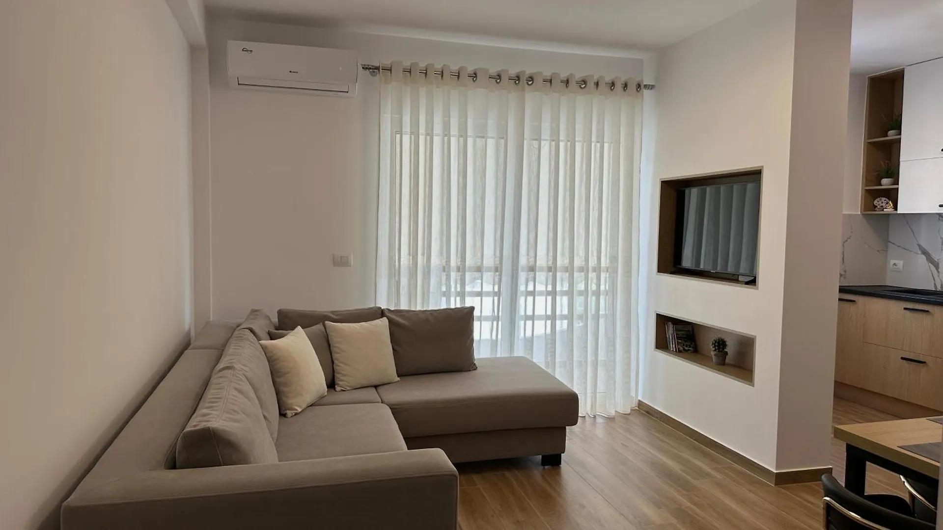 Aria'S Apartment - City Center Sarande Albania