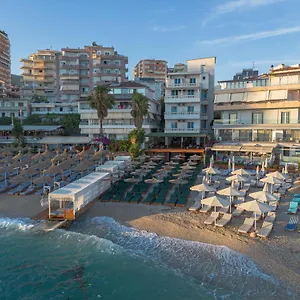 Hotell E Bardhe, Sarandë