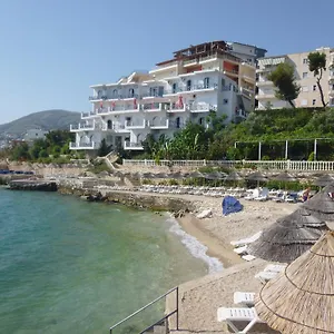 Hotell Maestral, Sarandë