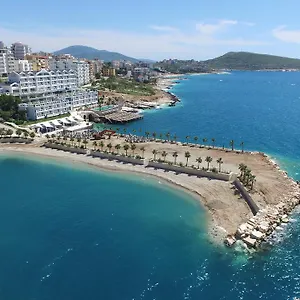 Semesteranläggning (resort) Santa Quaranta Premium, Sarandë