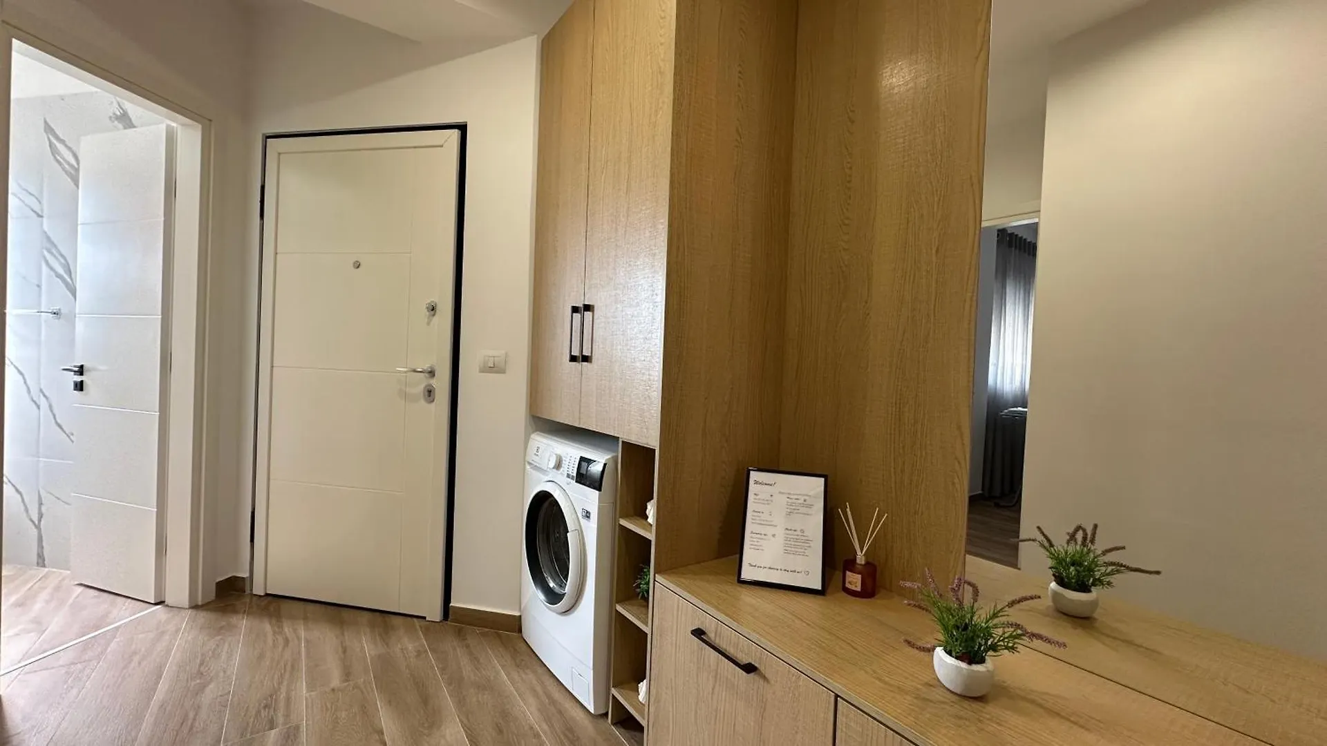 Aria'S Apartment - City Center Sarandë